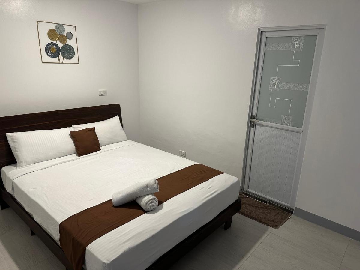Aden Hotel Makati City Ngoại thất bức ảnh