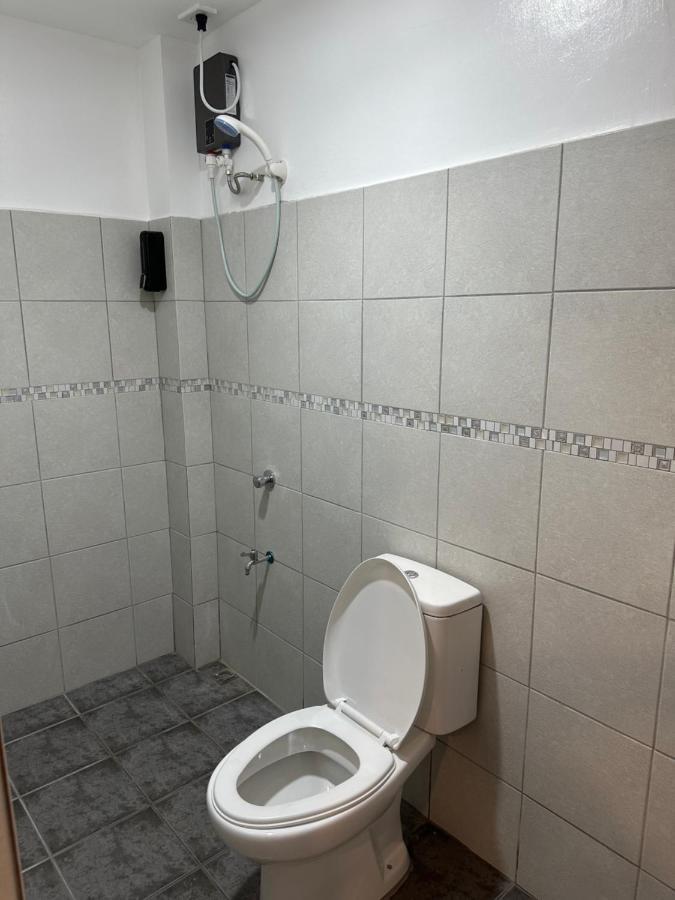 Aden Hotel Makati City Ngoại thất bức ảnh