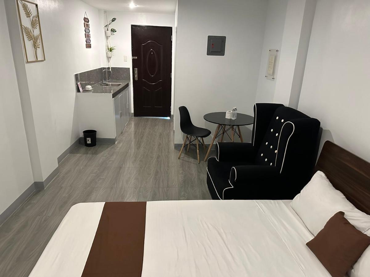 Aden Hotel Makati City Ngoại thất bức ảnh