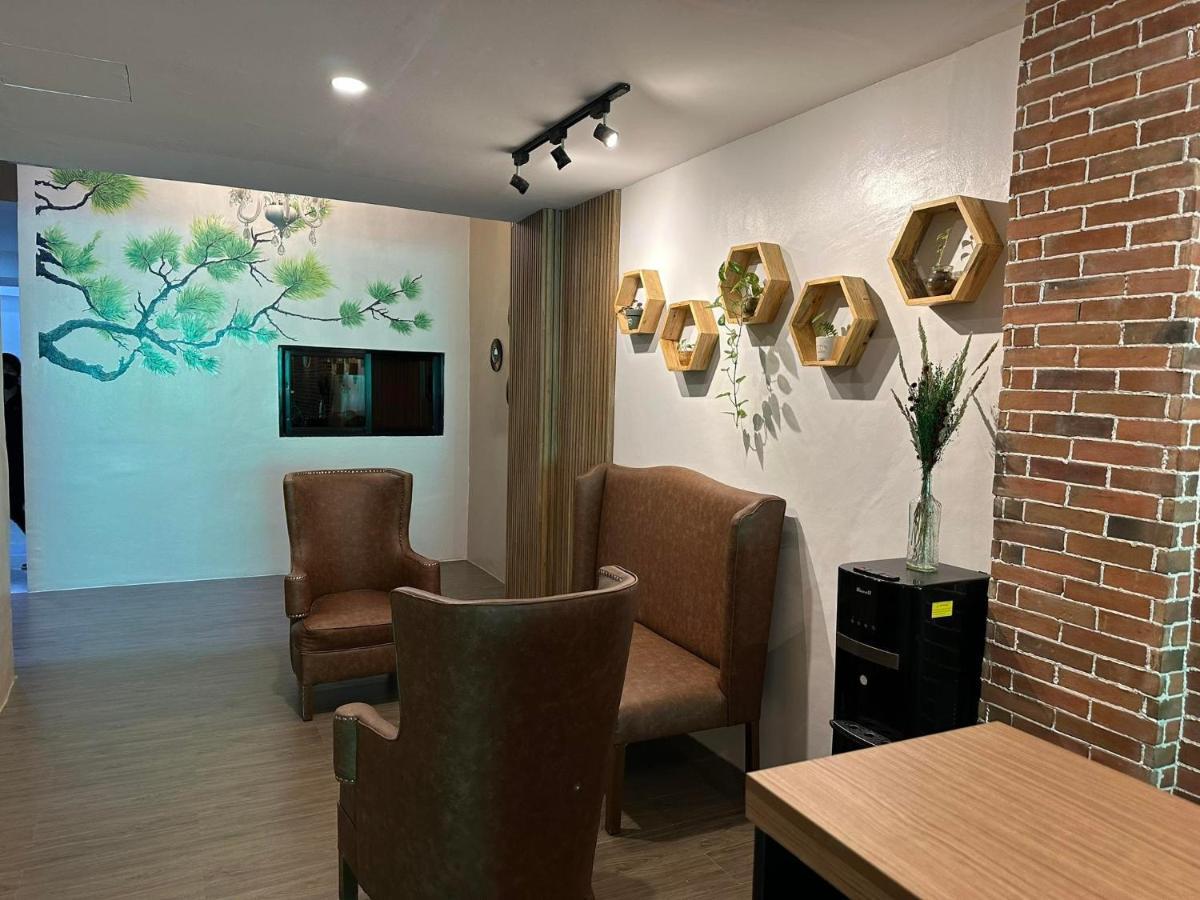 Aden Hotel Makati City Ngoại thất bức ảnh